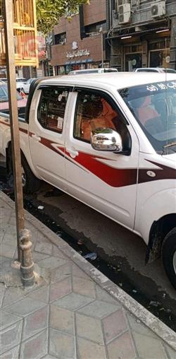 نيسان نافارا